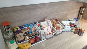 Apartment, 2 Bedrooms | 2 bedrooms, desk, free WiFi