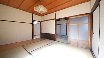 Private Vacation Home | Free WiFi