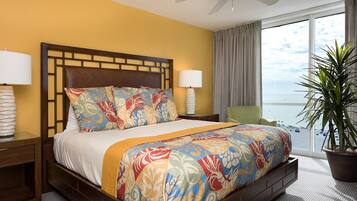 3 bedrooms, in-room safe, iron/ironing board, free WiFi