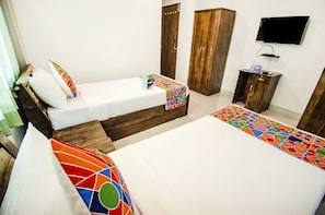 Deluxe-Zimmer, 1 Doppelbett, Nichtraucher | Schreibtisch, Zustellbetten, kostenloses WLAN