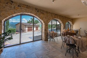 Daily buffet breakfast (EUR 15 per person)