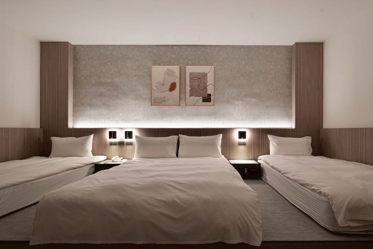 Vierbettzimmer im japanischen Stil