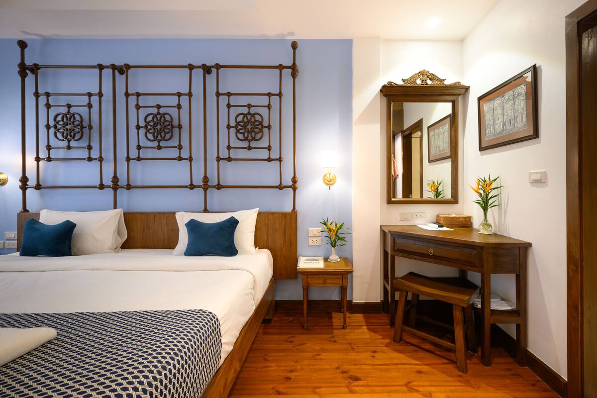 Woo Classic Double Bed | In-room safe, desk, blackout curtains, soundproofing