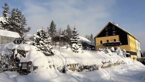 Property grounds - Ferienwohnungen Am Schlössel (Oberwiesenthal)