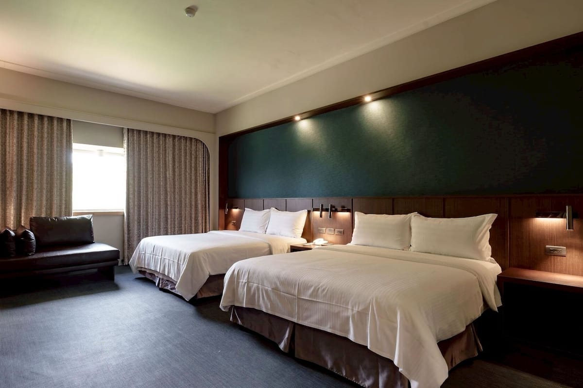 Deluxe Quadruple Room, 1 Bedroom, Non Smoking, Ensuite | Premium bedding, down duvets, pillow-top beds, individually decorated