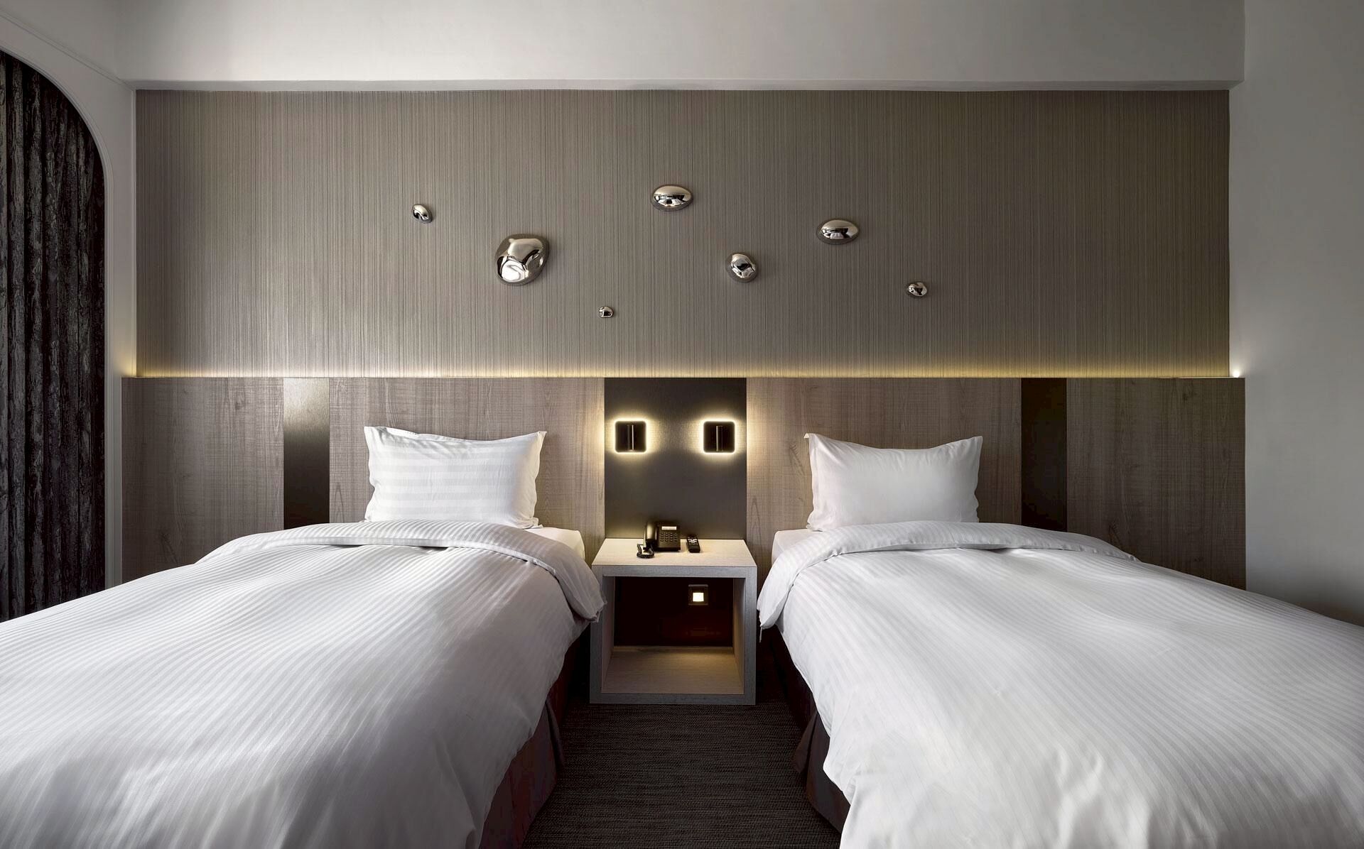 Premium bedding, down comforters, pillowtop beds, individually decorated