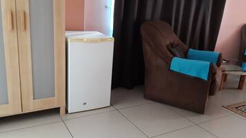 Lyxrum - 1 kingsize-säng - icke-rökare | Mörkläggningsgardiner, gratis wi-fi och sängkläder