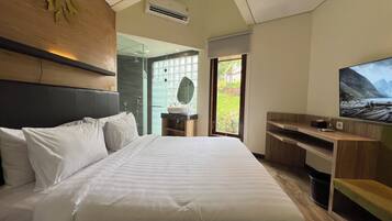 Villa, 4 Bedrooms, Garden View | 4 bedrooms, desk, rollaway beds, free WiFi