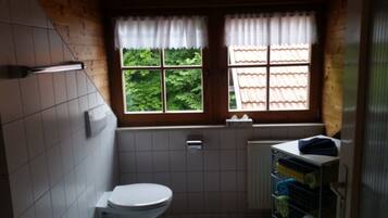 Comfort Apartment | Bathroom | Towels