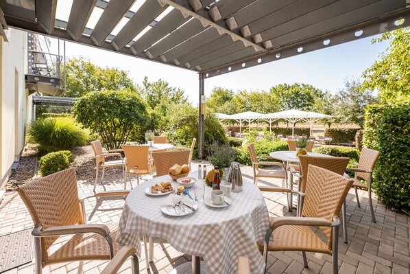 Sun deck