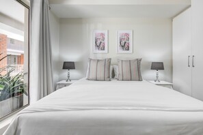 3 chambres, literie de qualité supérieure, matelas Select Comfort