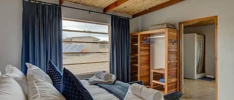 Family Apartment (8 Guest) | 2 bedrooms, premium bedding, individually decorated