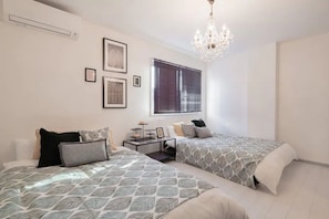 Apartment | Desk, free WiFi