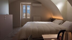 Uklassifisert bilde, 3 av 5, knapp