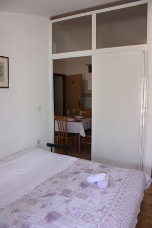 Comfort Apartment, 2 Bedrooms (J-5)