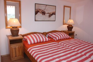 Apartment, 1 Bedroom, Terrace (A2+2 Second Floor) | Desk, free WiFi, bed sheets - Apartments Kaja (Pag)
