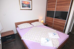 Apartment, 2 Bedrooms (6 - B4)