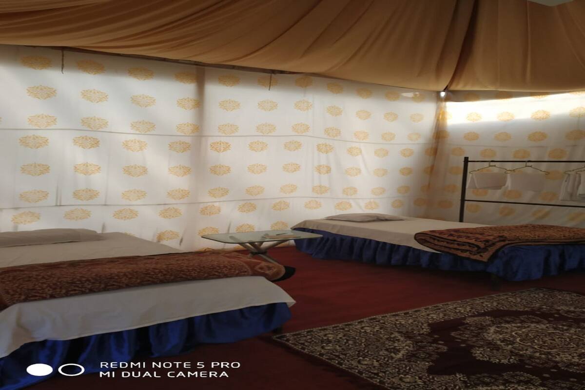Deluxe Tent