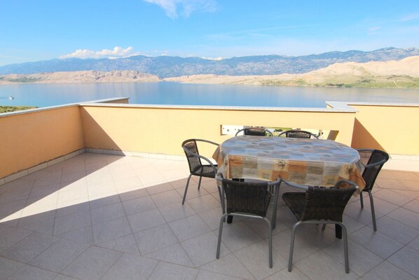A6. One bedroom apartment 2+2 | Balcony - Apartments Ljubic (Pag)
