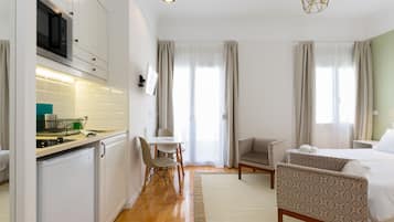 Ropa de cama de alta calidad y cortinas blackout
