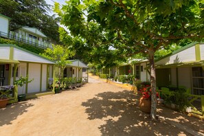 Iron/ironing board, cribs/infant beds, free WiFi, bed sheets - Camping El Far (Calella)