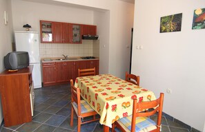 Apartment, 2 Bedrooms | In-room dining - Apartment Anja (Pag)