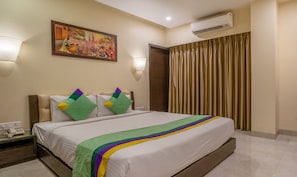 Deluxe Double Room | In-room safe, desk, iron/ironing board, free WiFi - Treebo Acsys, Gachibowli (Hyderabad)