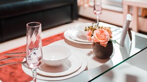 Apartamento | Área de estar | TV de tela plana