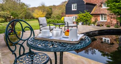 Stream House Luxury B&B