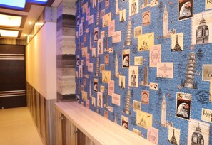 Hallway - Hotel Angina (Kolkata)