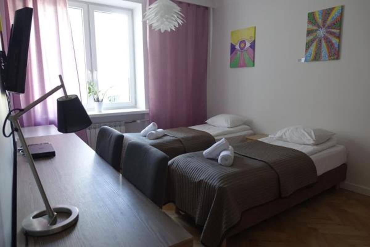 Appartamento, 3 camere da letto (Al. Jana Pawla II 32) | 3 camere, ferro/asse da stiro, Wi-Fi gratuito, lenzuola