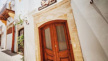 Konaklama yeri girişi