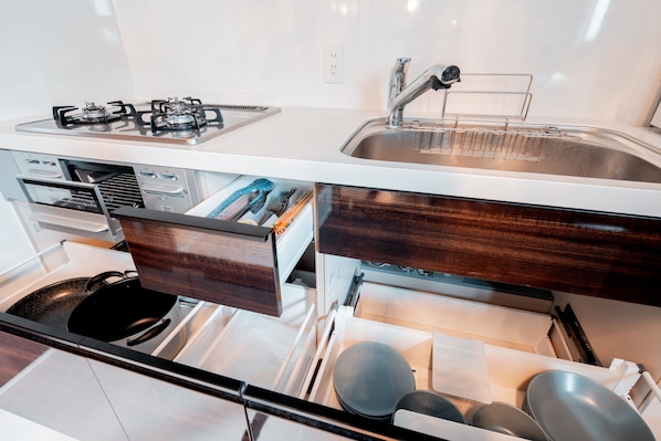 Apartment | Private kitchen | Fridge, microwave, stovetop