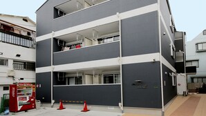 Unclassified image, 3 of 31, button - Diamond Villa 302 (Osaka)
