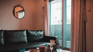 Unclassified image, 5 of 31, button - Diamond Villa 302 (Osaka)