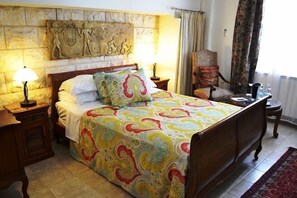 经典双人房, 1 张大床, 无烟房 | 特色装修、特色家居、免费 WiFi、床单