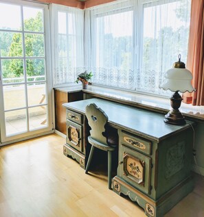 Grand Apartment, 2 Bedrooms | Room amenity