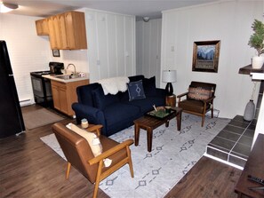 3 bedrooms, individually decorated, individually furnished