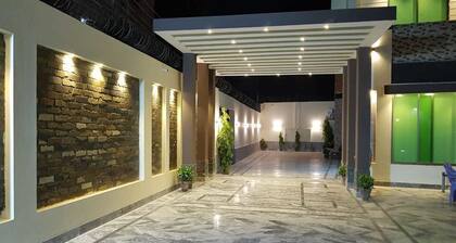 The King Hotel