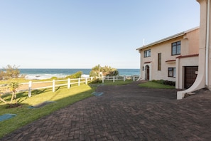 Front of property - Port Edward Ocean View Duplex (Port Edward)