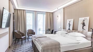 Classic Double or Twin Room, Non Smoking | Hypo-allergenic bedding, in-room safe, desk, laptop workspace