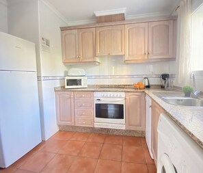 Fridge, microwave, oven, dishwasher