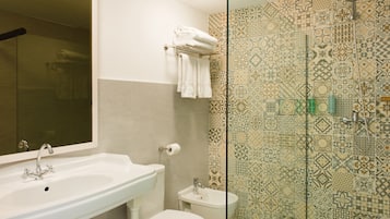 Suite Studio, balcon (Torre Barcelona) | Salle de bain