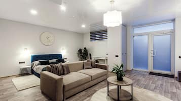 1 bedroom, premium bedding, desk, blackout drapes