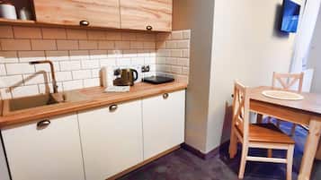 Double Room, 1 Double Bed, Non Smoking | Free WiFi, bed sheets