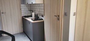 Double Room, 1 Katil Kelamin (Double), Non Smoking | Wi-fi percuma, cadar katil 