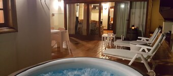 Luxury Loft in Gran Canaria. Jacuzzi and Free WIFI.