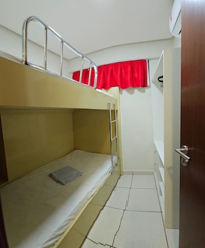 Appartement Premium | 2 chambres, rideaux occultants, Wi-Fi gratuit, draps fournis