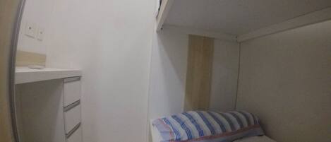 Family Apartment | 2 bedrooms, blackout drapes, free WiFi, bed sheets