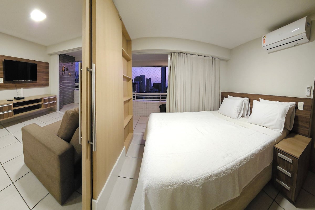 2 bedrooms, blackout drapes, free WiFi, bed sheets